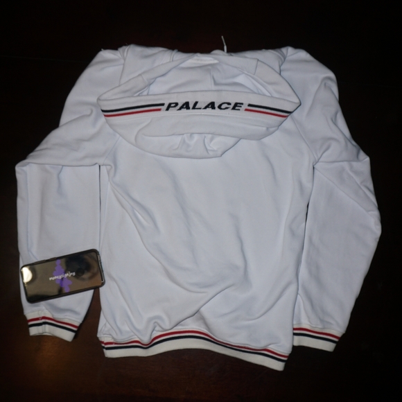 Palace Hoodie - Picture 3 of 4